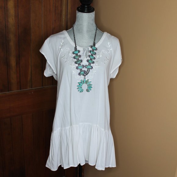 Light & Airy Dress - Picture 1 of 2